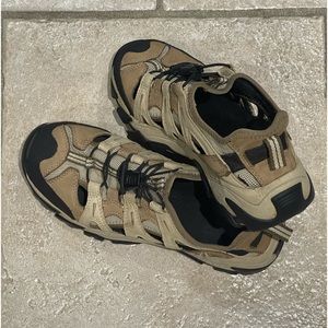 Cabela’s Men/Women’s Running Walking Hiking Shoey